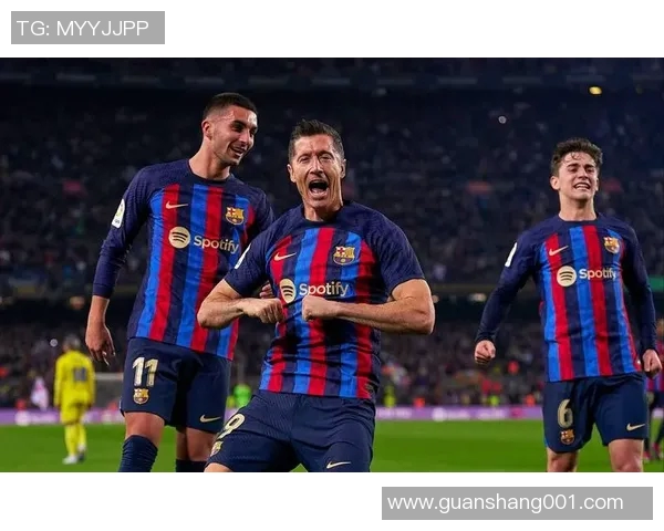 巴萨遭逆转惨败，曼联客场奇兵赛季首胜！